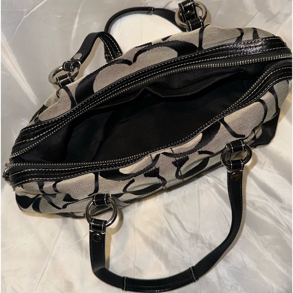 Coach shoulder bag - Picture 10 of 16